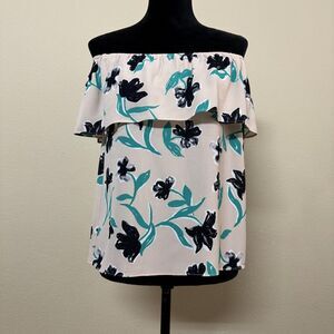 C&E Off Shoulder Top Womens XS Beige Floral Ruffle Short Sleeve Boho Stretch